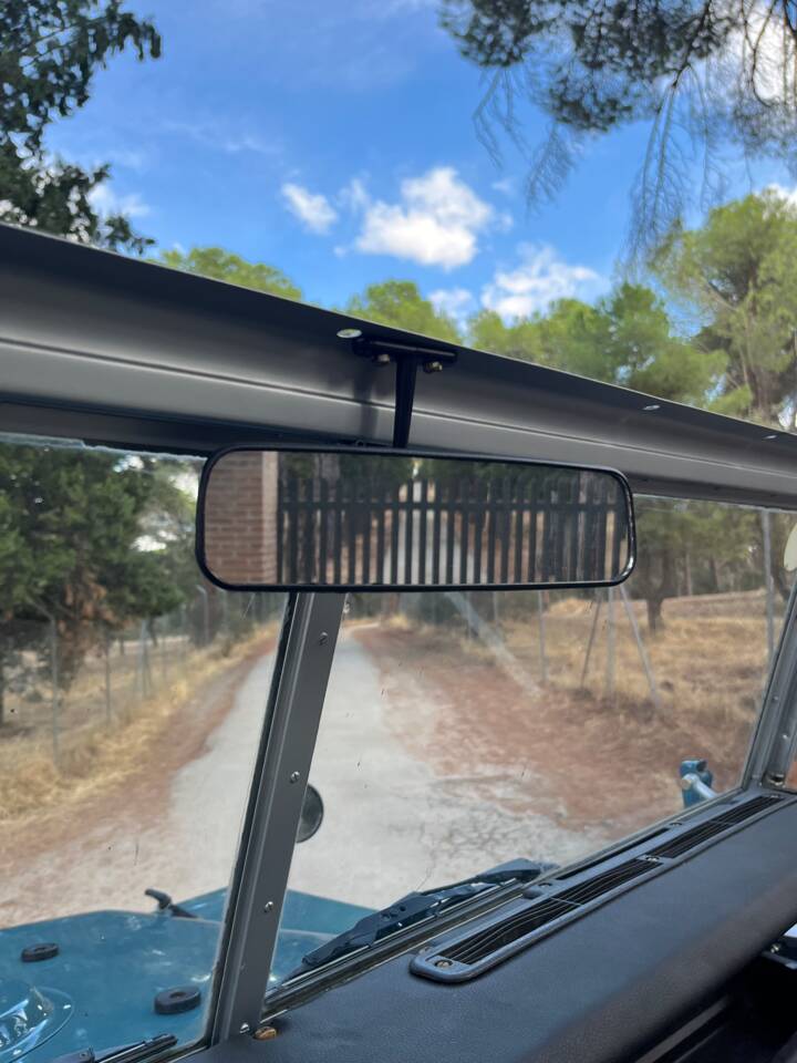 Bild 40/51 von Land Rover 88 (1976)