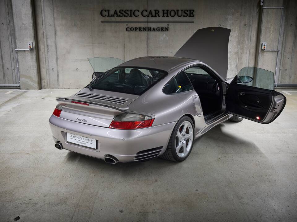 Image 20/98 of Porsche 911 Turbo (2000)