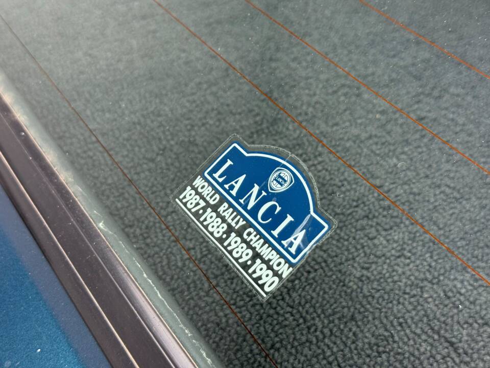 Image 26/30 of Lancia Delta 1.5 LX (1991)