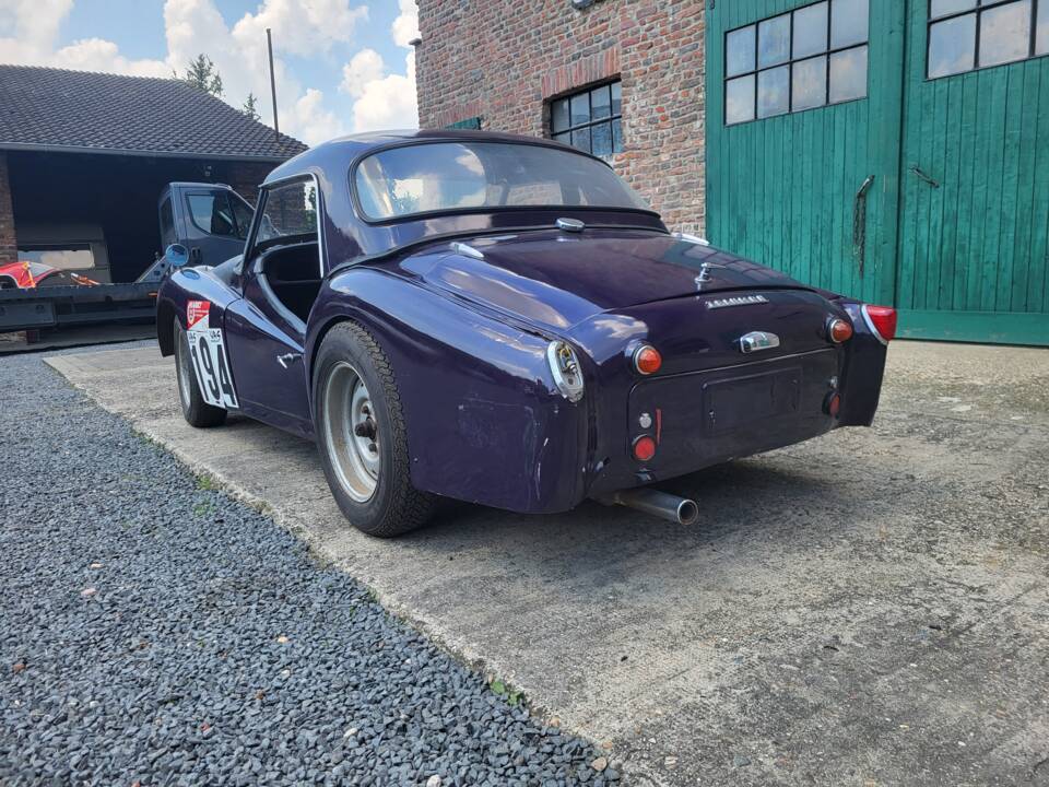 Image 9/54 of Triumph TR 3A (1959)