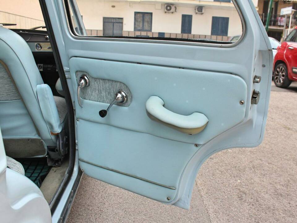 Image 20/47 of Alfa Romeo Giulietta TI (1961)