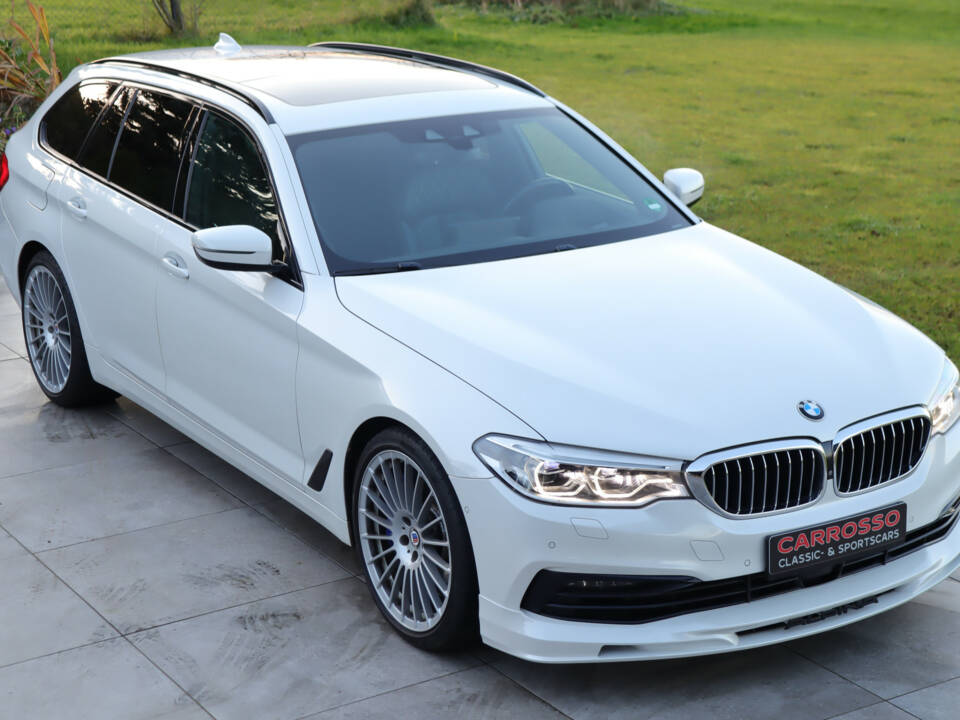 Immagine 37/50 di ALPINA B5 Touring Biturbo Allrad (2019)