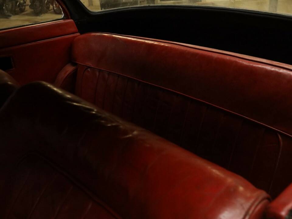 Immagine 48/50 di BMW 503 (1957)
