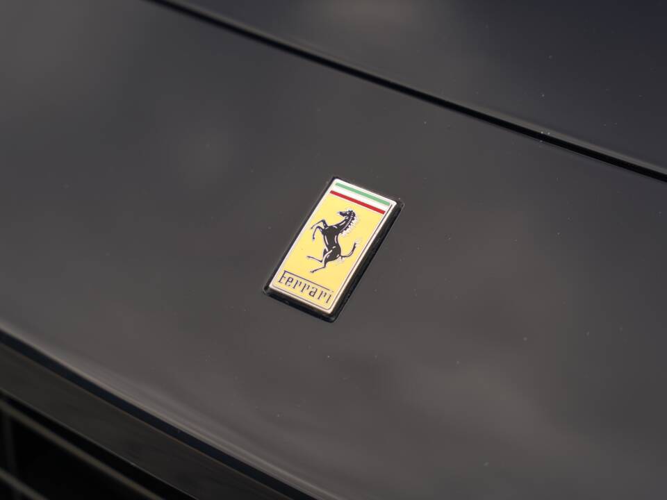 Image 32/50 de Ferrari California (2012)