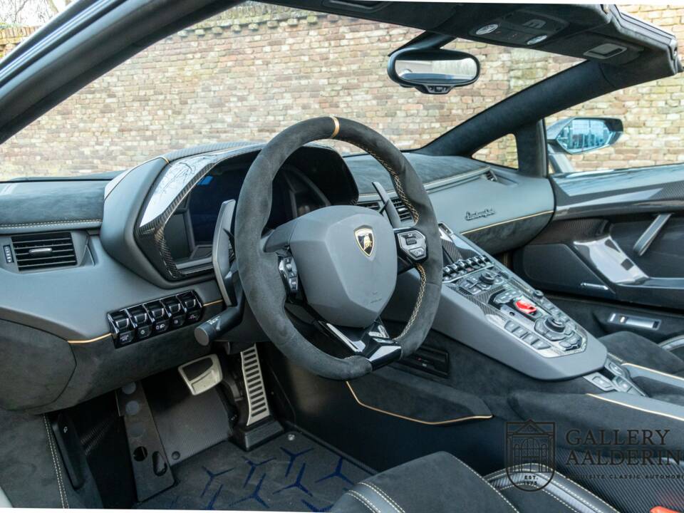Afbeelding 24/50 van Lamborghini Aventador LP 770-4 SVJ Roadster (2020)