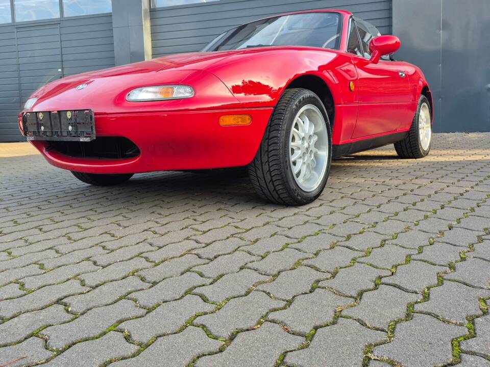 Image 4/56 de Mazda MX-5 1.8 (1995)