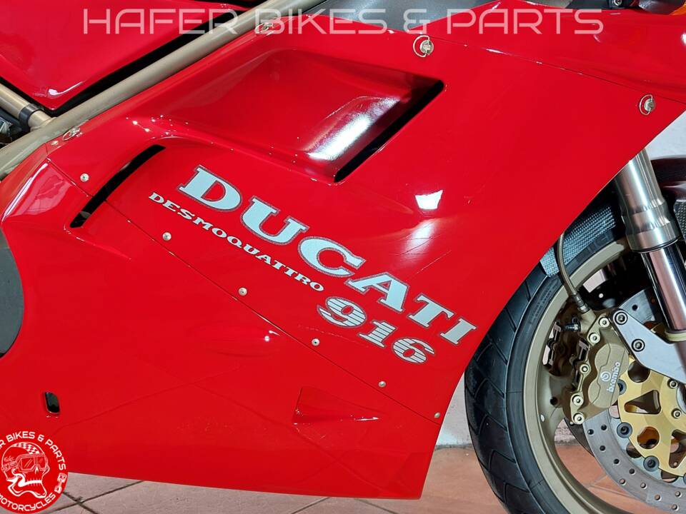 Bild 23/42 von Ducati 916 SPS (1997)