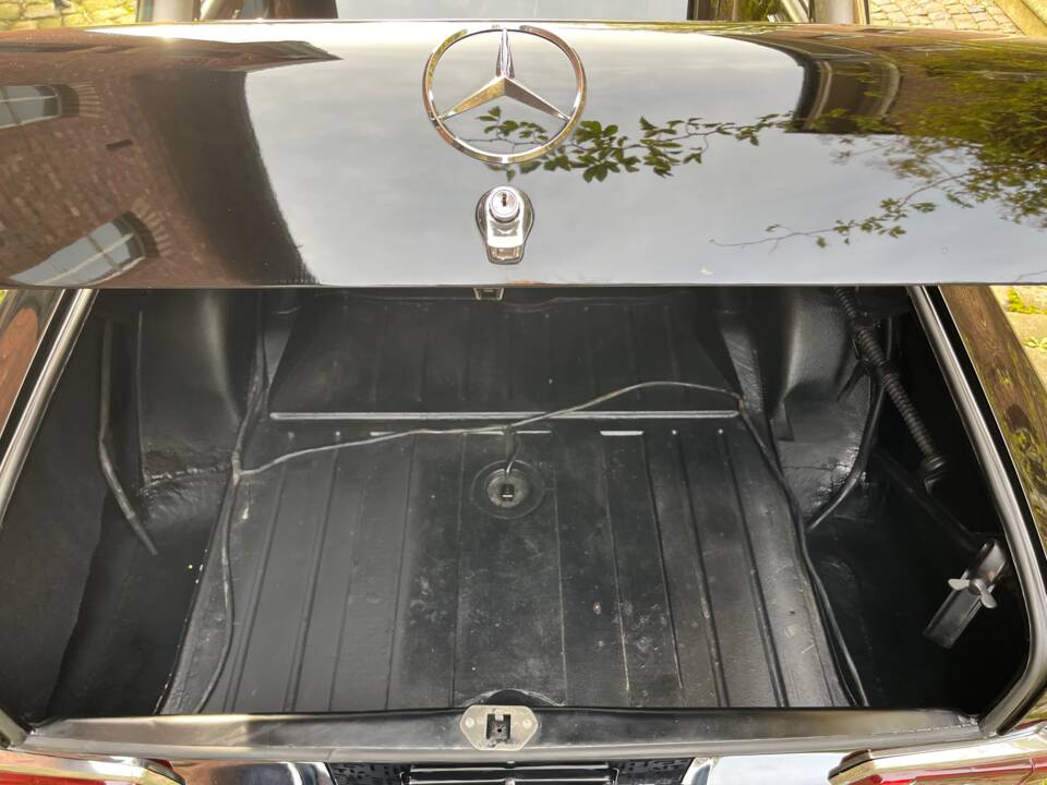 Image 24/24 of Mercedes-Benz 190 Dc (1961)