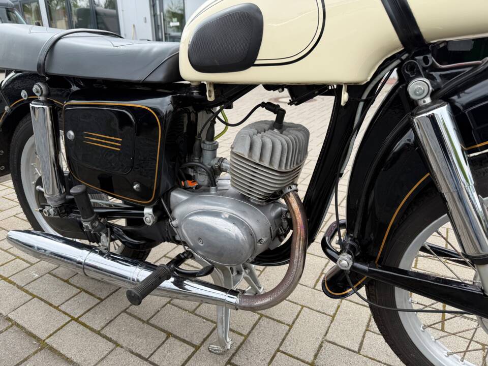 Bild 2/9 von MZ ETS 150/1 (1971)