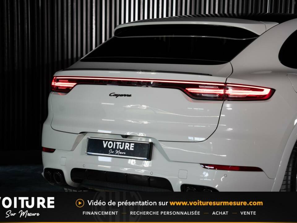 Bild 16/24 von Porsche Cayenne Coupé E-Hybrid (2022)