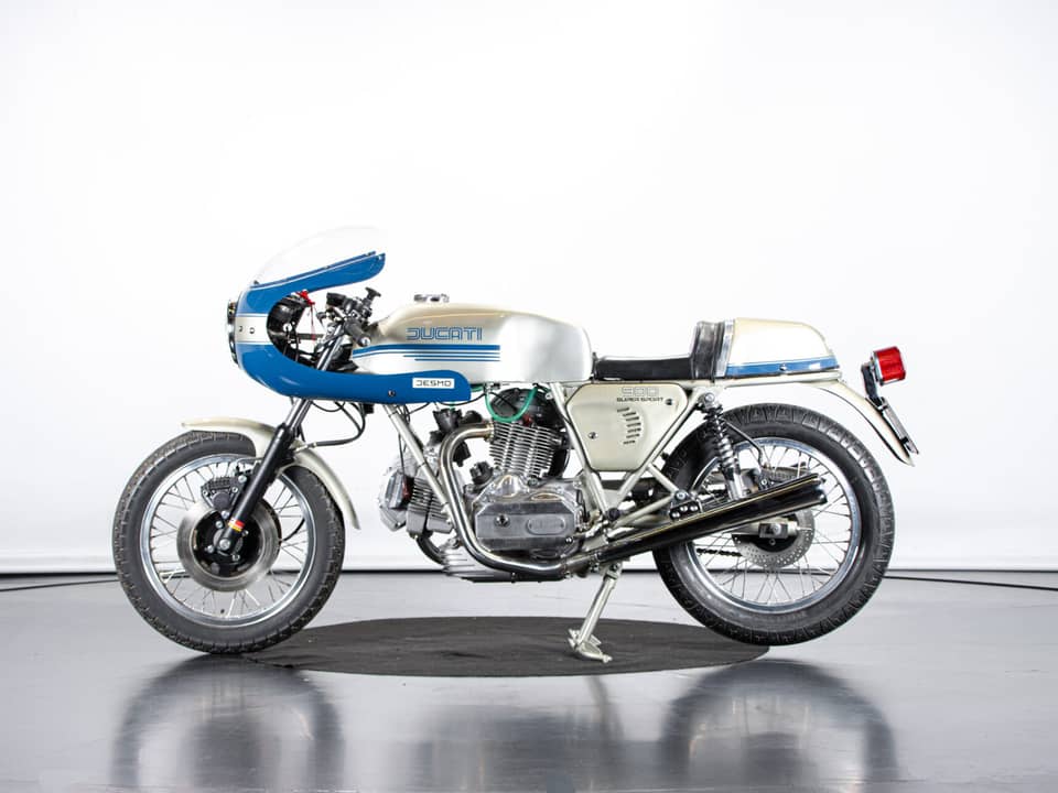 Afbeelding 2/40 van Ducati 900 SS (1977)