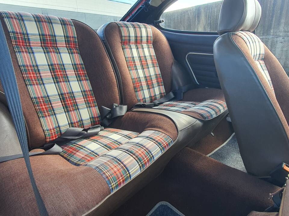 Afbeelding 34/41 van Ford Capri 1,6 (1981)