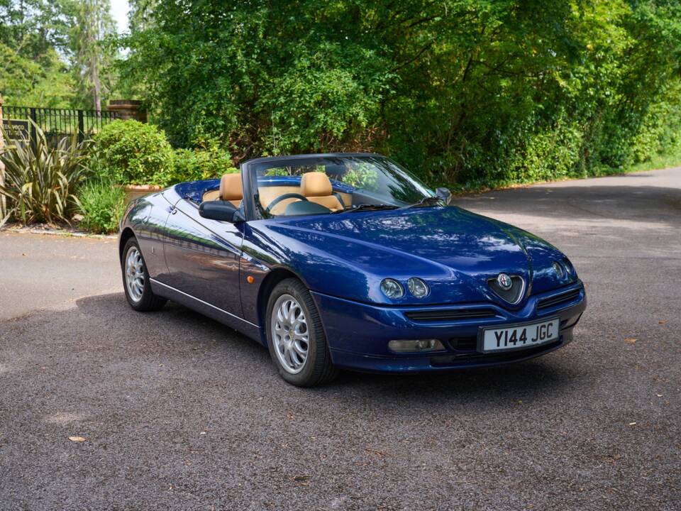 Image 38/45 of Alfa Romeo Spider 2.0 Twin Spark 16V (2001)