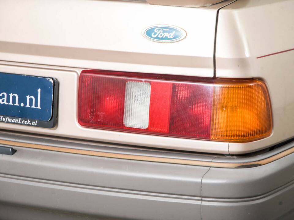 Bild 27/50 von Ford Sierra Diesel (1987)