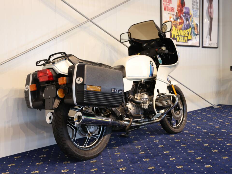 Image 6/32 of BMW R 100 RS (1987)