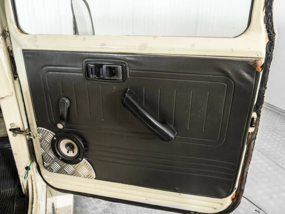 Image 30/50 of Toyota Land Cruiser BJ 43 (1977)