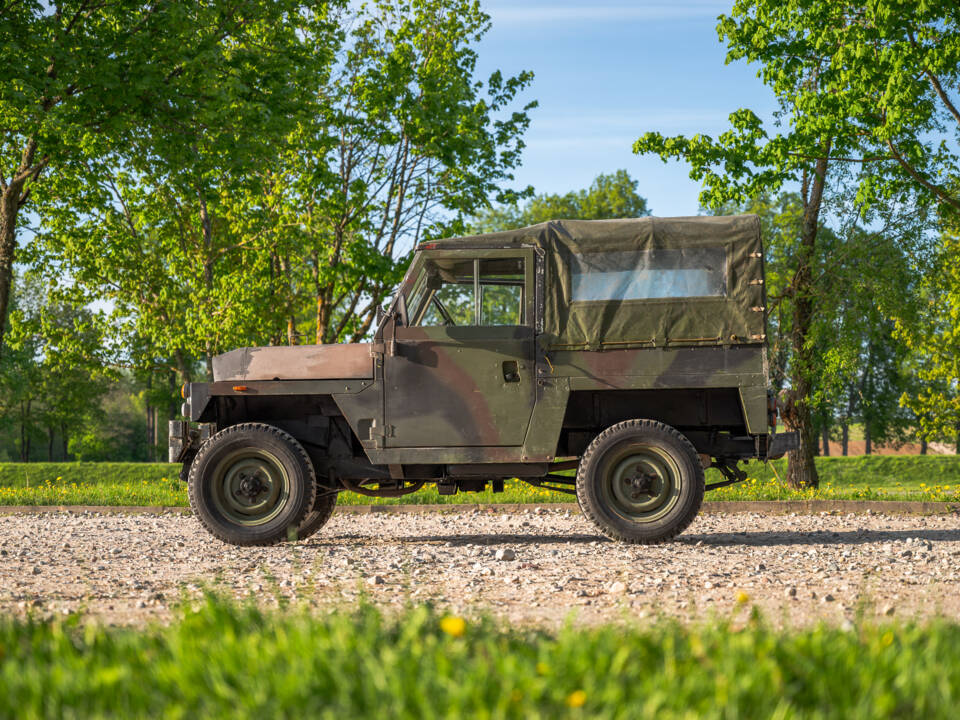 Afbeelding 10/50 van Land Rover 88 Lightweight (1981)