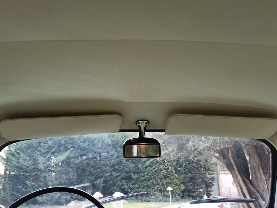 Image 6/17 of FIAT 1100-103 Familiare (1957)