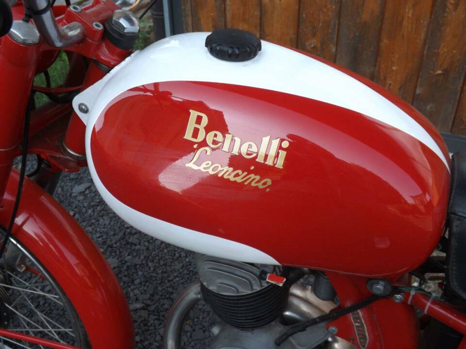 Image 38/50 of Benelli Leoncino 2T (1959)