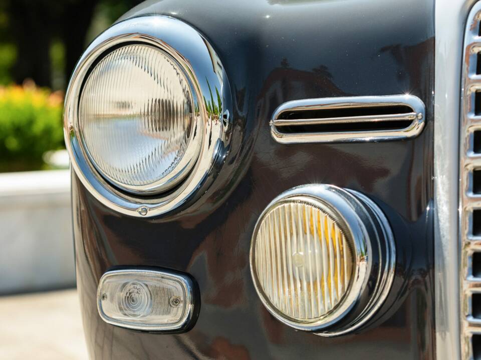 Image 13/50 de Lancia Augusta Ghia (1935)