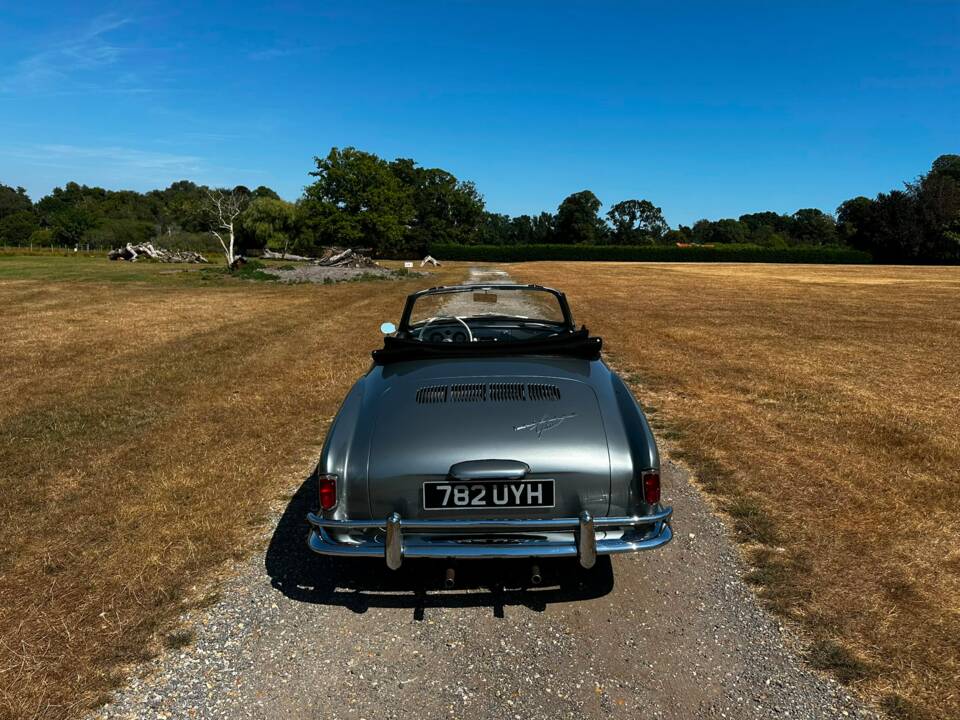 Image 4/48 of Volkswagen Karmann Ghia 1200 (1958)