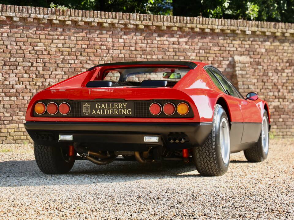 Afbeelding 6/50 van Ferrari 365 GT4 BB (1974)