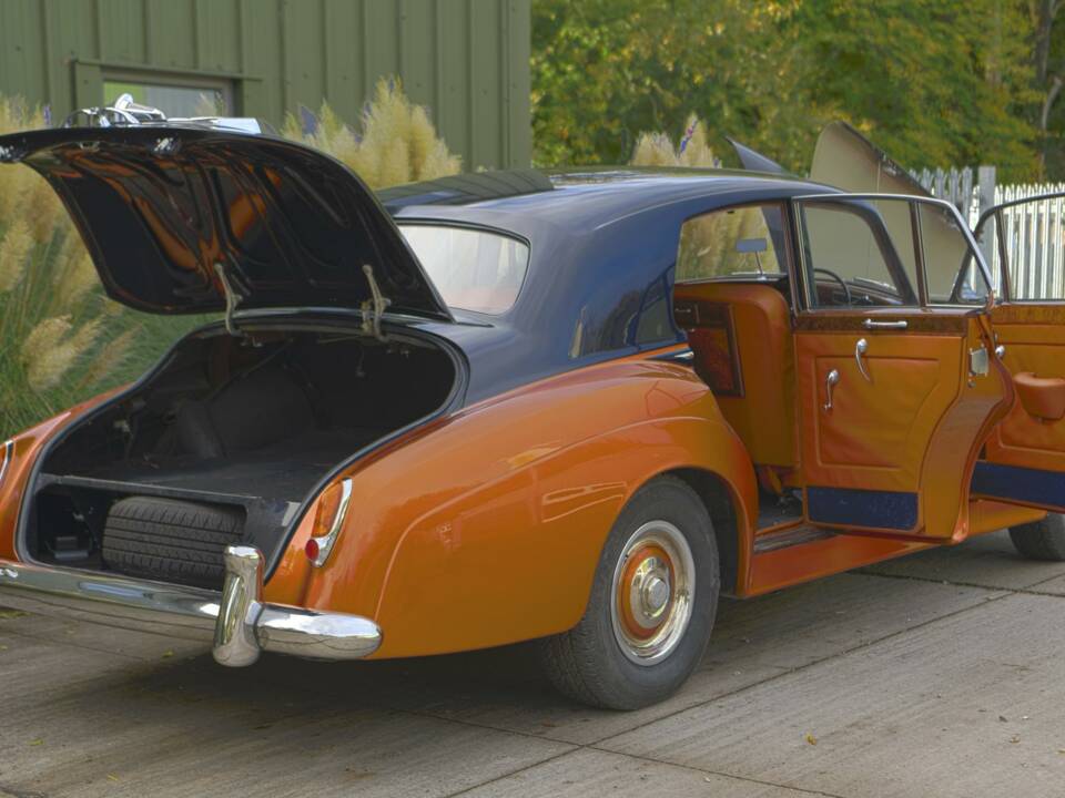 Afbeelding 12/20 van Bentley S 2 (1960)