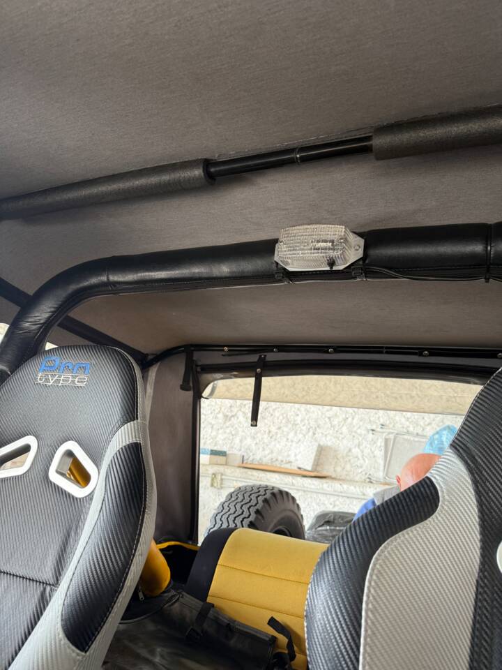 Image 48/51 of Jeep CJ-7 Renegade (1981)