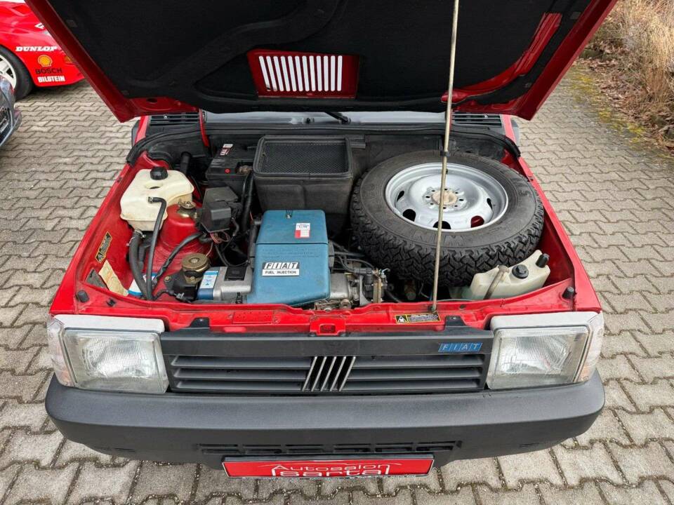 Image 17/28 of FIAT Panda 4x4 (1993)