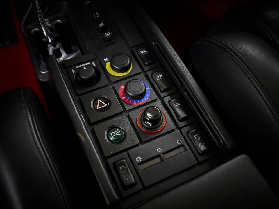 Image 72/99 of Ferrari Testarossa (1991)