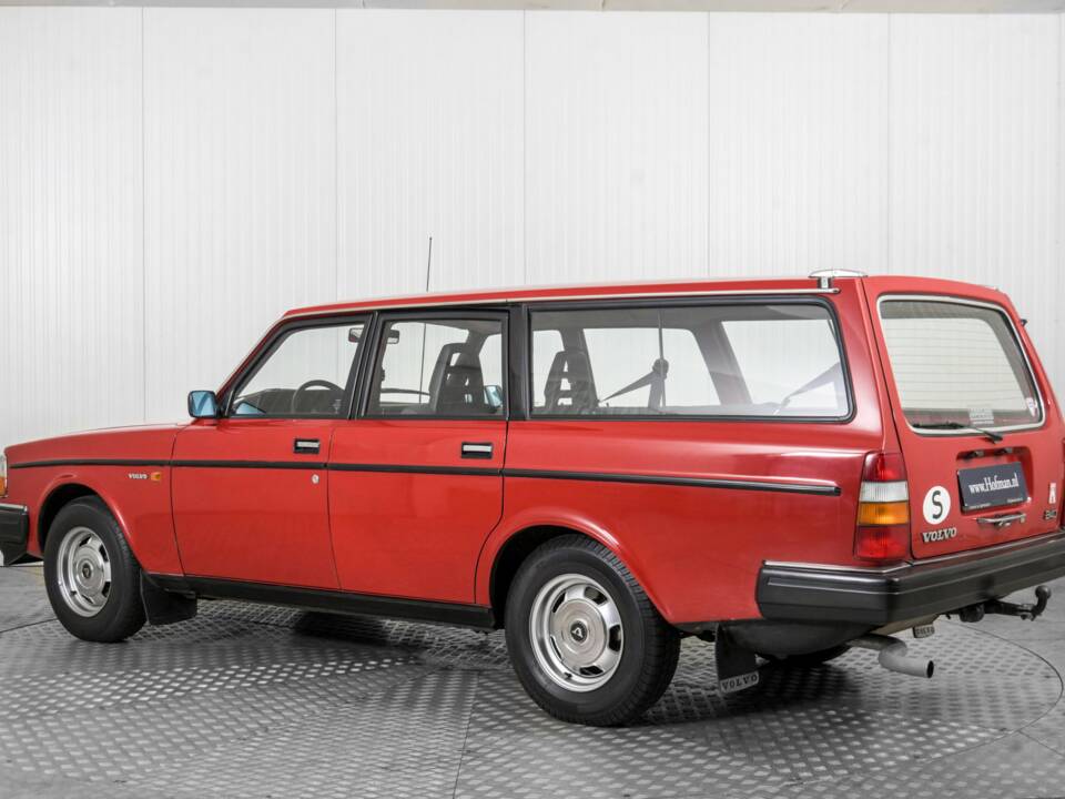 Imagen 6/50 de Volvo 240 Turbo (1983)