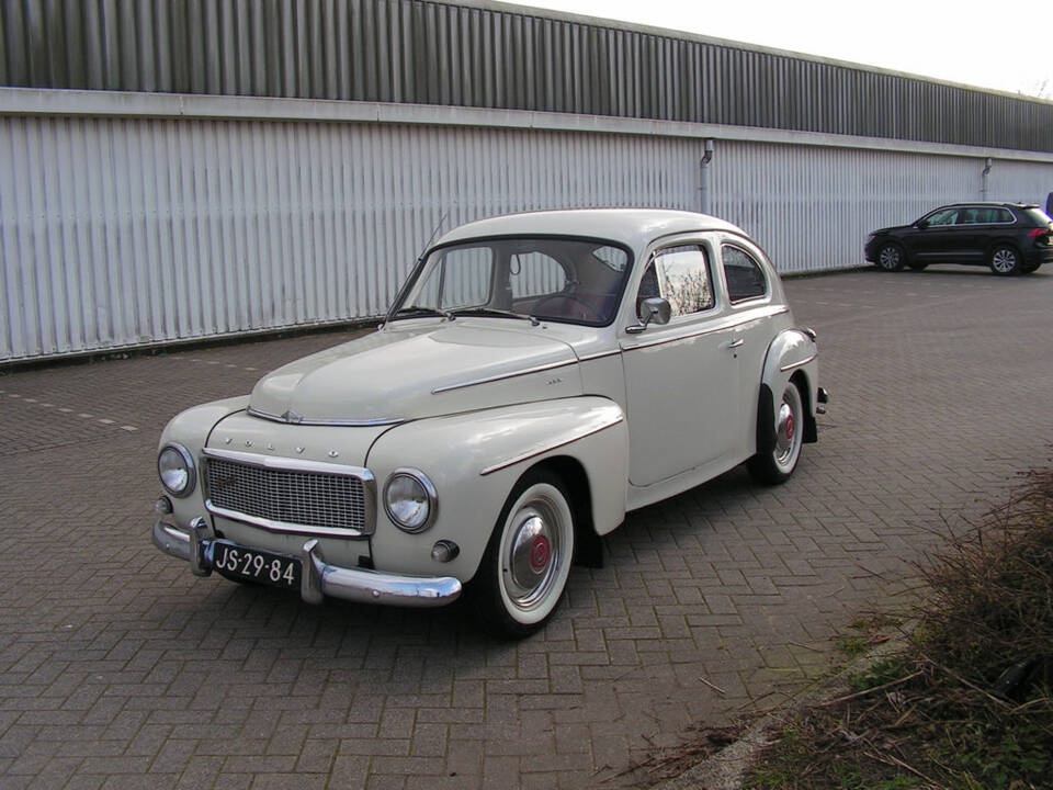 Immagine 2/6 di Volvo PV 544 Sport (1964)