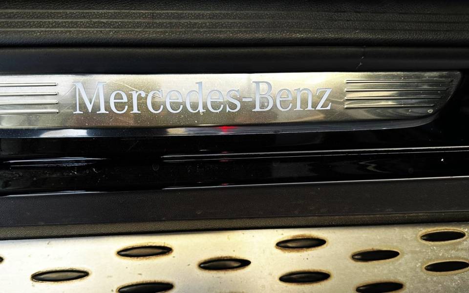 Image 9/50 of Mercedes-Benz GLC 250 4MATIC (2018)