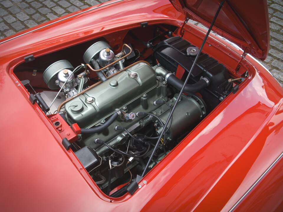 Image 8/19 of Austin-Healey 100&#x2F;4 (BN1) (1955)