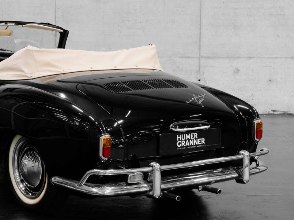 Image 43/50 of Volkswagen Karmann Ghia 1200 (1959)