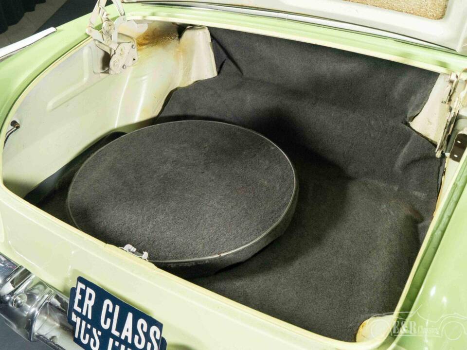 Image 19/19 of Hudson Commodore Custom Eight (1956)