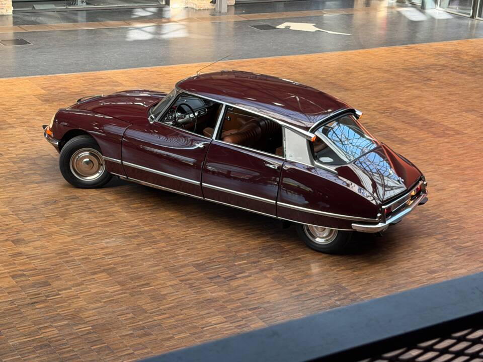 Afbeelding 15/37 van Citroën DS 21 Pallas (1967)