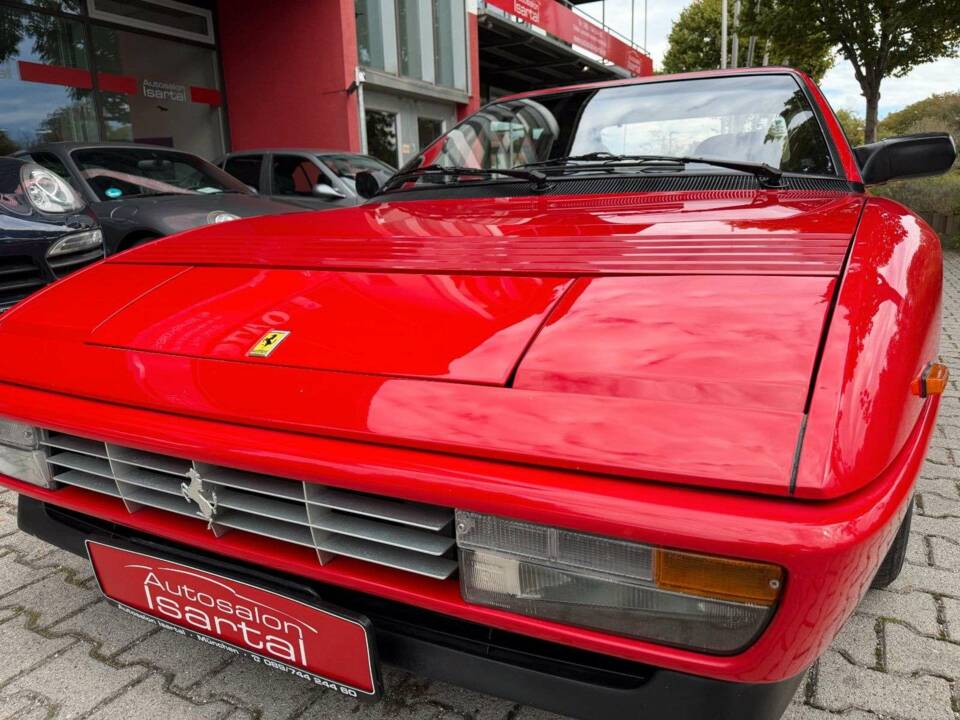 Afbeelding 11/33 van Ferrari Mondial T (1991)
