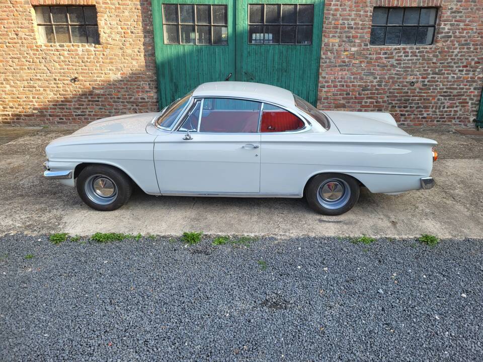 Bild 2/40 von Ford Consul Capri (1962)