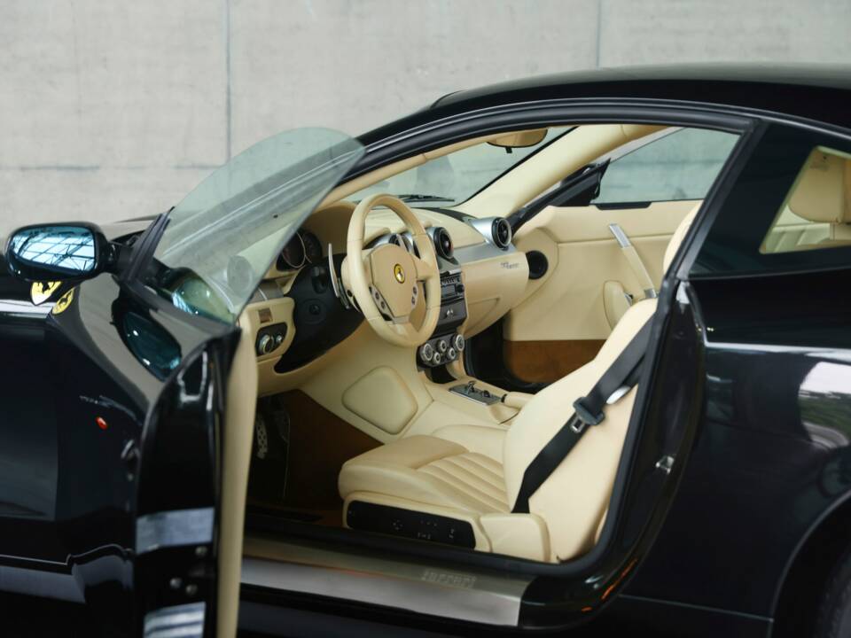 Bild 18/50 von Ferrari 612 Scaglietti (2005)