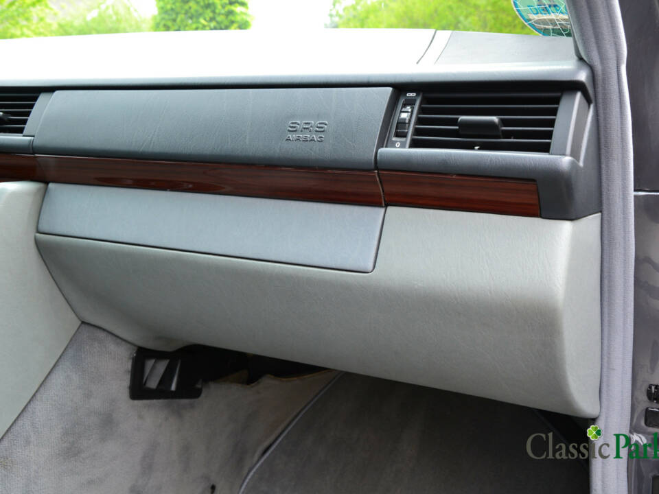Bild 32/44 von Mercedes-Benz E 280 T (1994)