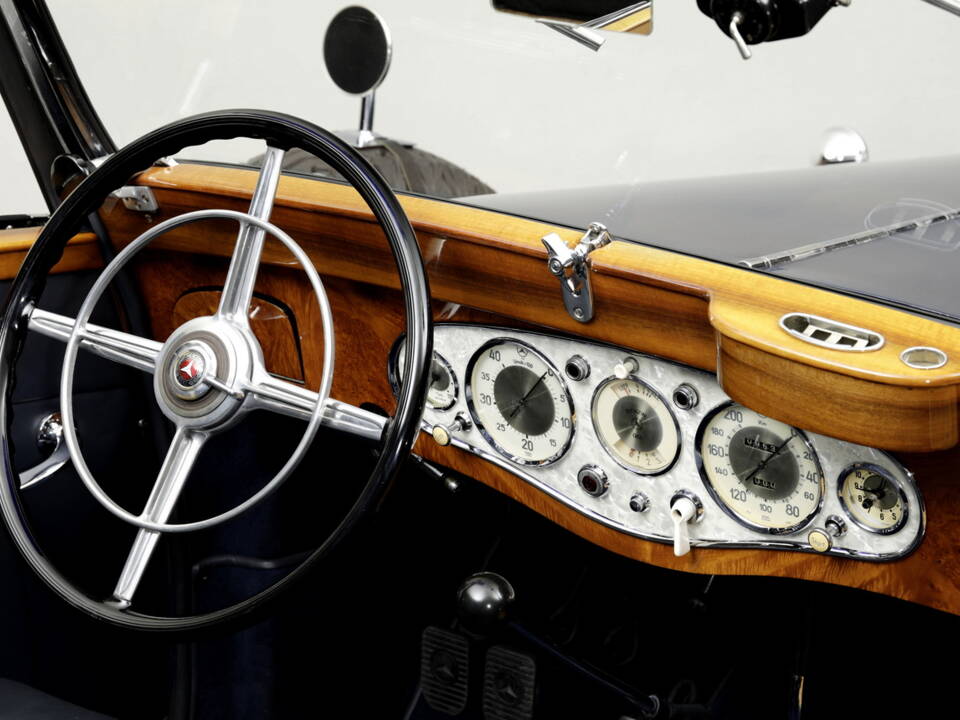 Image 14/22 of Mercedes-Benz 500 K Cabriolet B (1935)