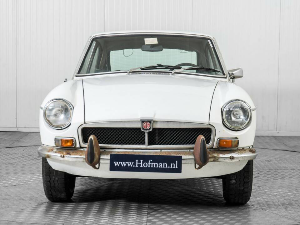 Afbeelding 13/50 van MG MGB GT (1972)