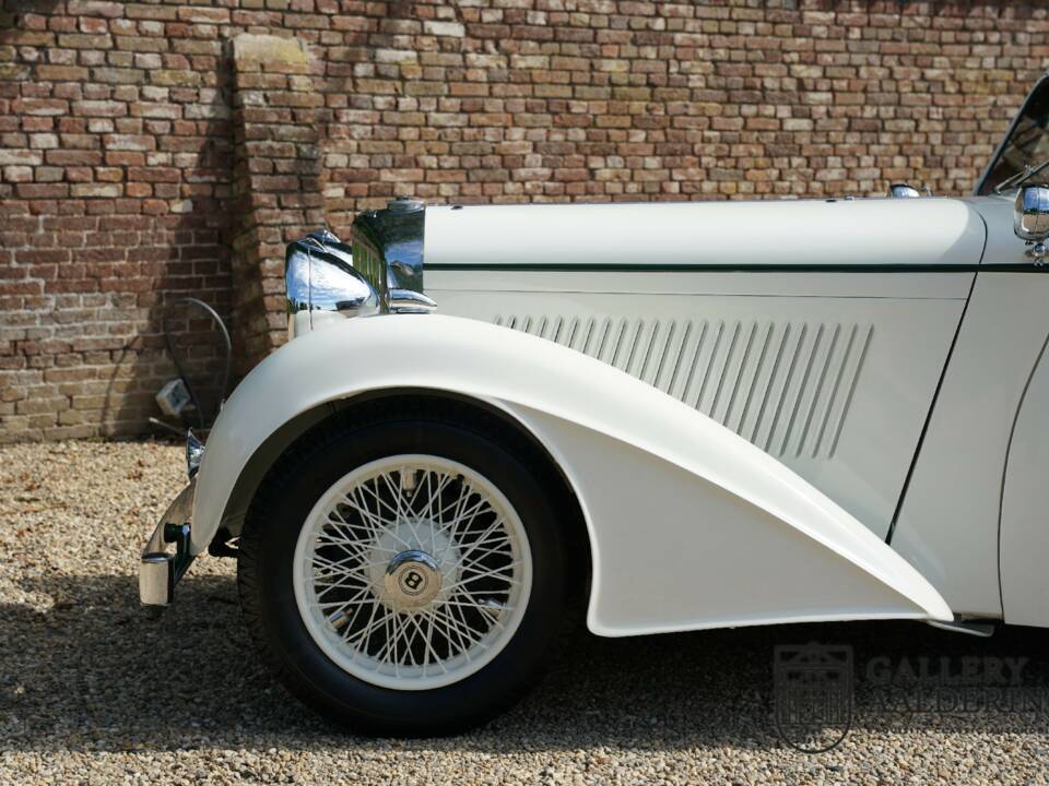 Bild 29/50 von Bentley 3 1/2 Liter Park Ward FHC (1933)