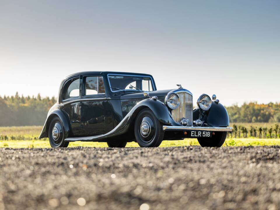Image 7/50 de Bentley 4 1/2 Litre (1938)