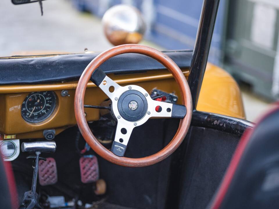 Image 22/45 of Volkswagen Hot Rod Sandman Buggy (1963)