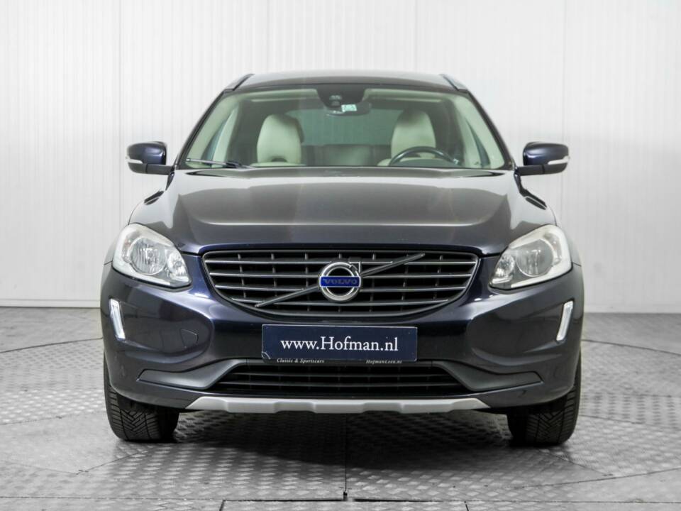 Image 14/50 de Volvo XC60 D3 (2017)