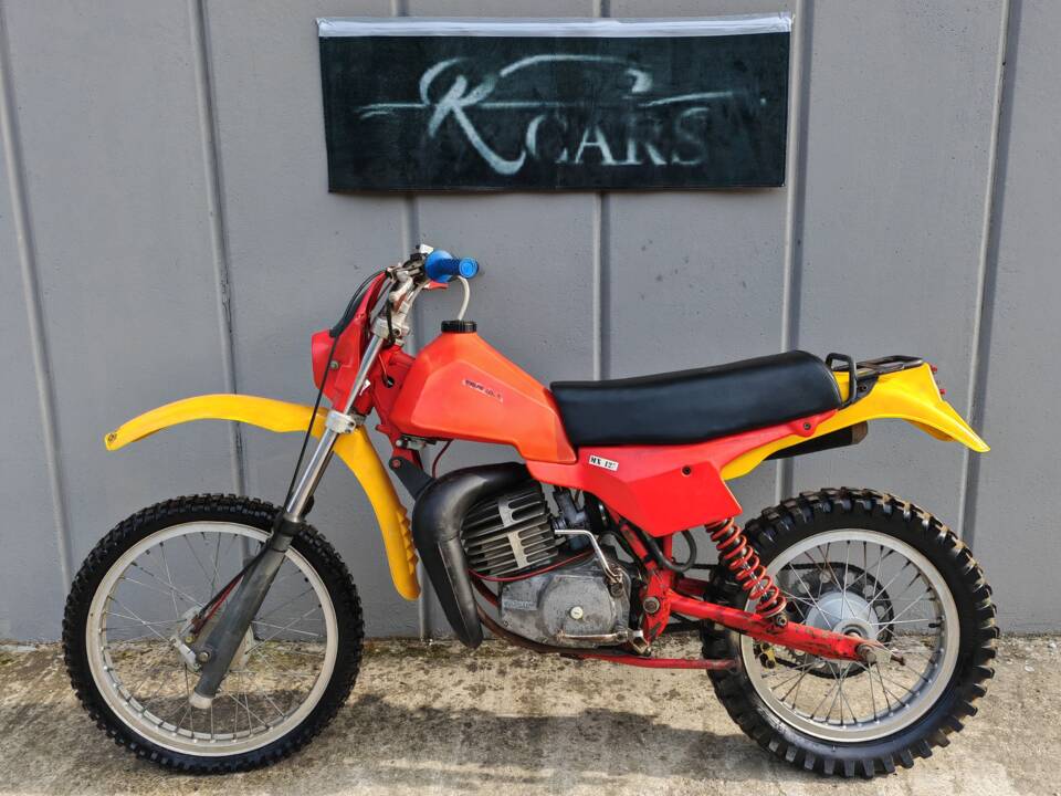 Image 4/7 of Gori 250 E (1981)