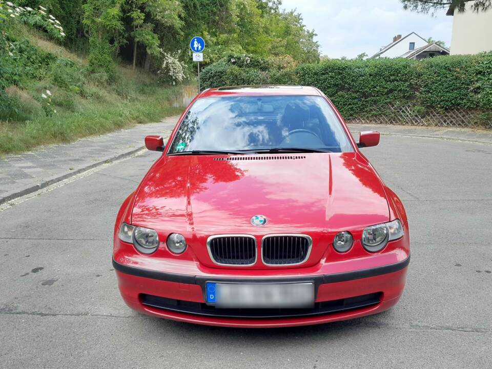 Image 2/19 of BMW 316ti Compact (2001)