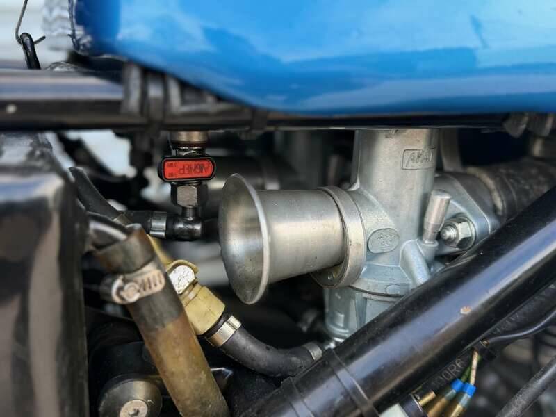 Image 25/42 of Triumph T 150 V Trident (1973)
